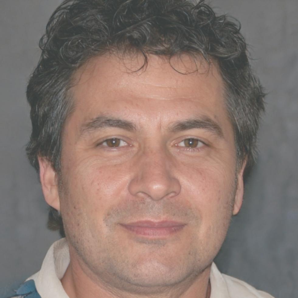 Carlos Mendoza, Director de Estrategia Financiera